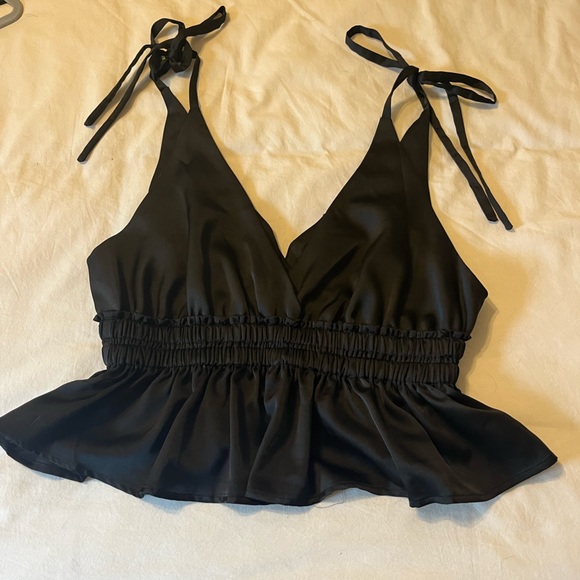 NWT Women’s crop tank top - Picture 6 of 7